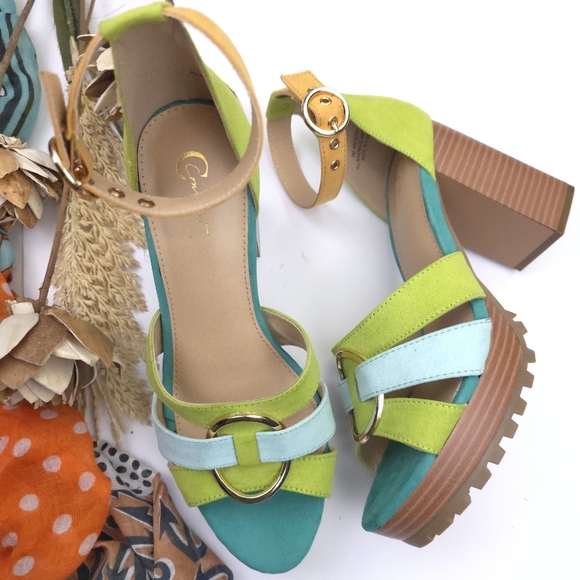C Est. 1946 Colorful Women's Platform Sandals Sz 9m - Picture 6 of 13